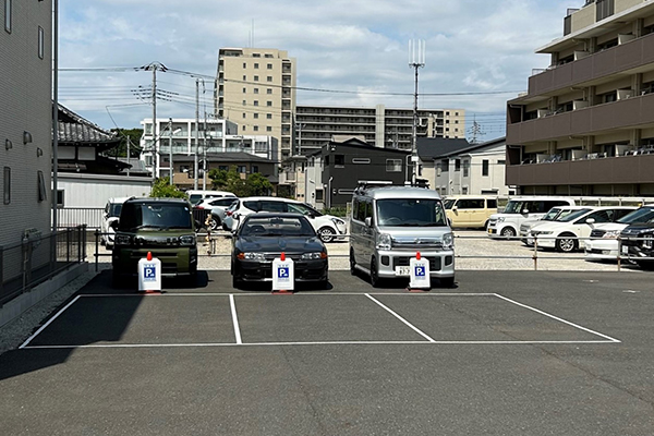 ジョイカル南流山店舗第二駐車場